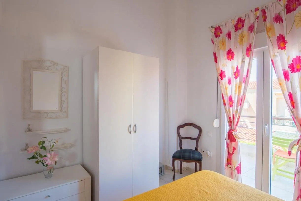 Quintessence Villas Neakitos Nikiti  Holiday home Nikiti (Sithonia)