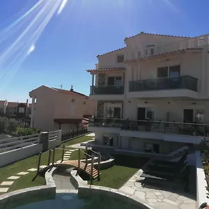 Hotel a capsule View, Nikiti (Sithonia)